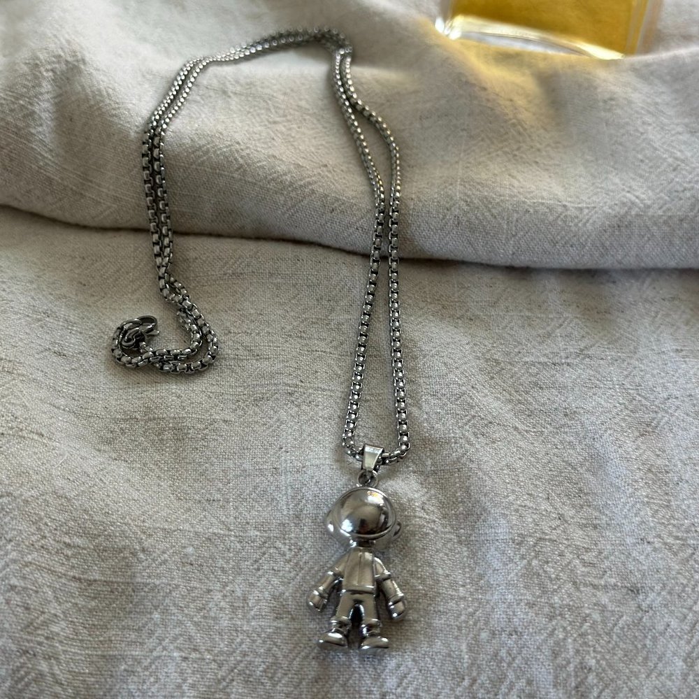 necklace
